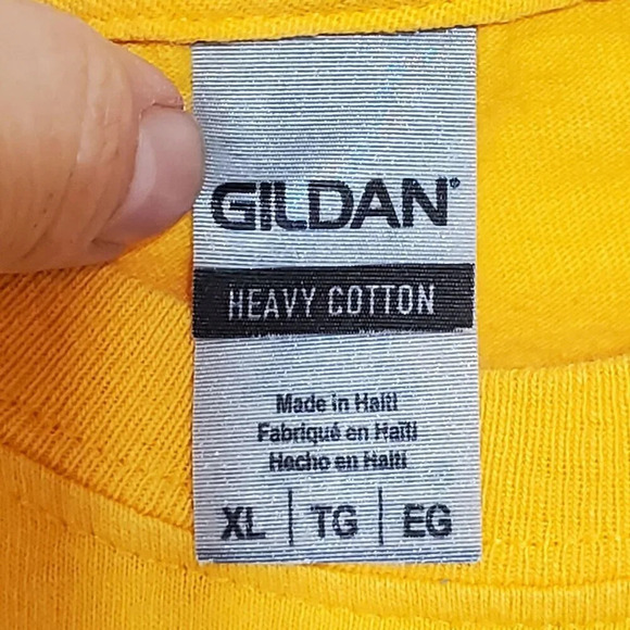 Black Hills State University BHSU Yellow Gildan Heavy Cotton T-Shirt XL collage - Picture 3 of 3